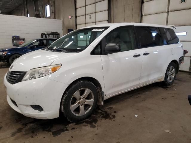 2012 Toyota Sienna