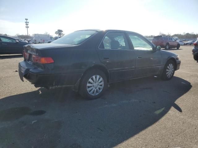 2000 Toyota Camry LE