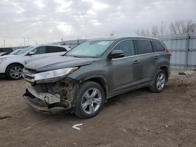 2017 Toyota Highlander SE