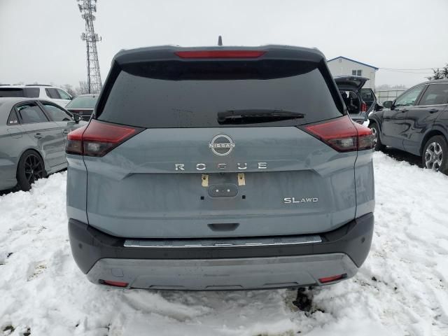 2022 Nissan Rogue SL