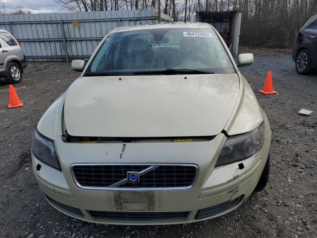 2004 Volvo S40 T5