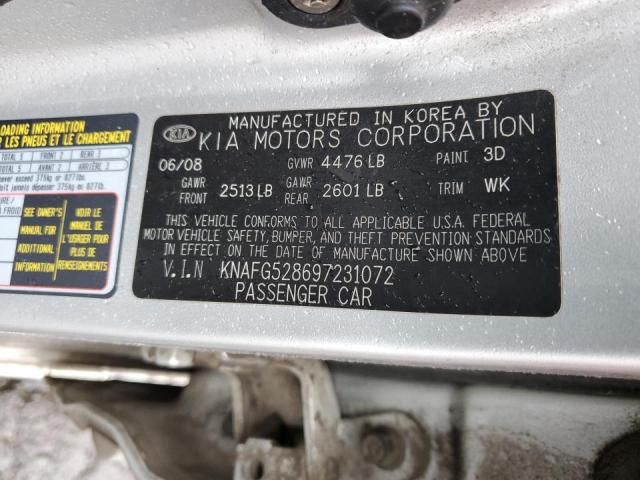 2009 KIA Rondo Base