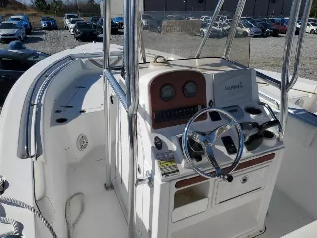 2012 Boat SEA Hunt