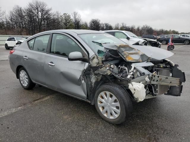 2013 Nissan Versa S