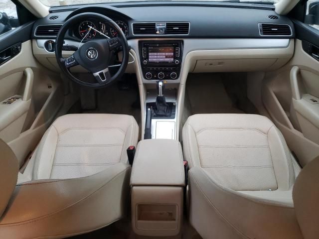 2012 Volkswagen Passat SE