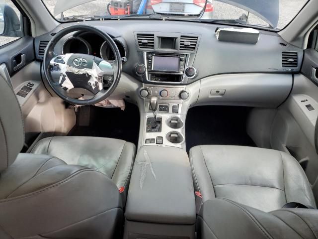 2013 Toyota Highlander Base