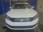 2014 Volkswagen Passat SE