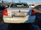 2005 Lincoln Town Car Signature