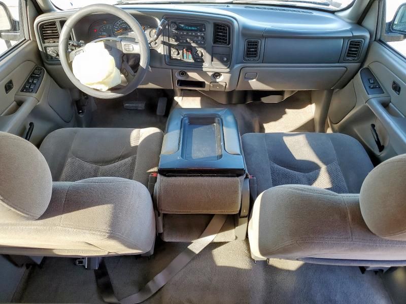 2005 Chevrolet Tahoe C1500