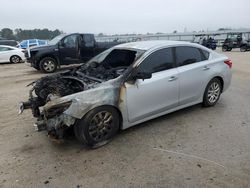 Carros salvage sin ofertas aún a la venta en subasta: 2017 Nissan Altima 2.5