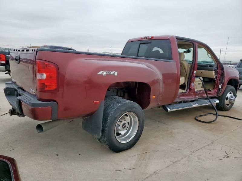 2013 GMC Sierra K3500 Denali