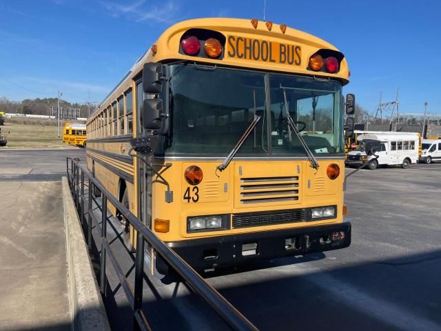 2001 Blue Bird School Bus / Transit Bus