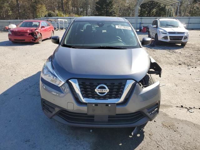 2020 Nissan Kicks S