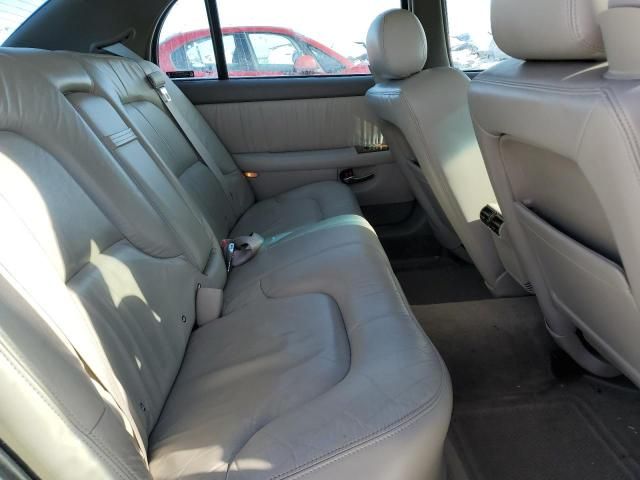 2003 Buick Park Avenue