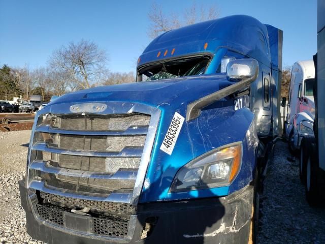 2021 Freightliner Cascadia Semi Truck