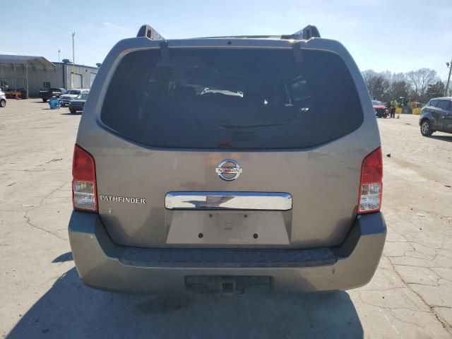 2006 Nissan Pathfinder LE