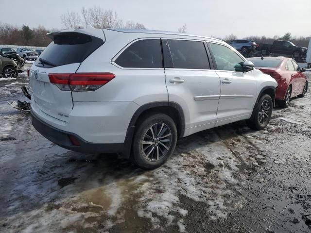 2018 Toyota Highlander SE