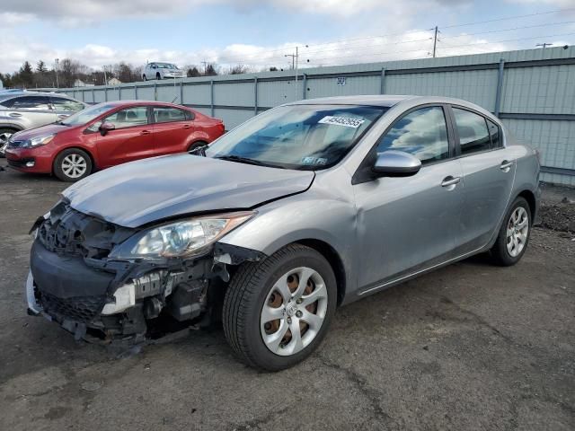 2013 Mazda 3 I