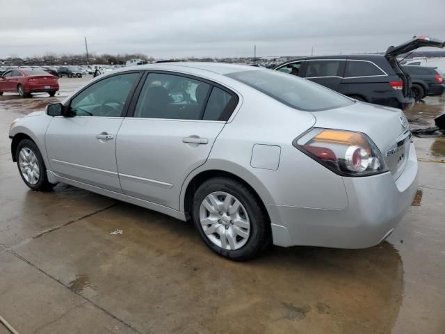 2010 Nissan Altima Base