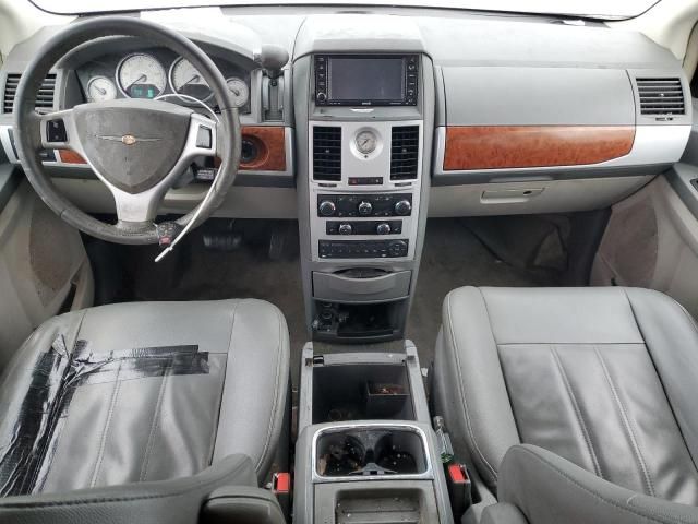 2008 Chrysler Town & Country Touring