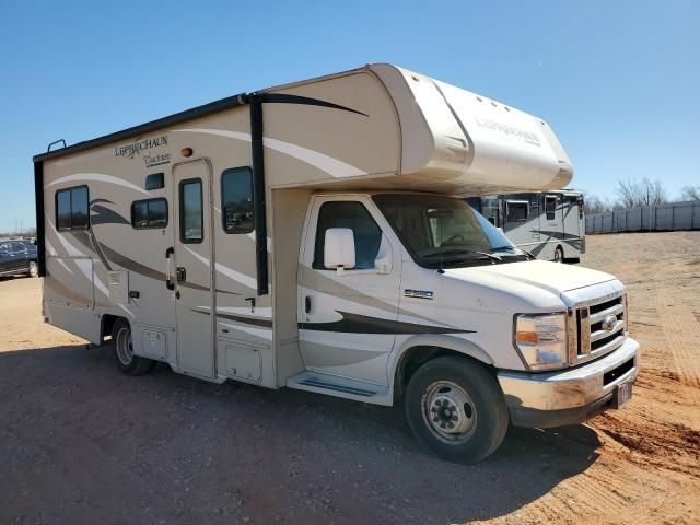 2014 Ford Econoline E350 Super Duty Cutaway Van