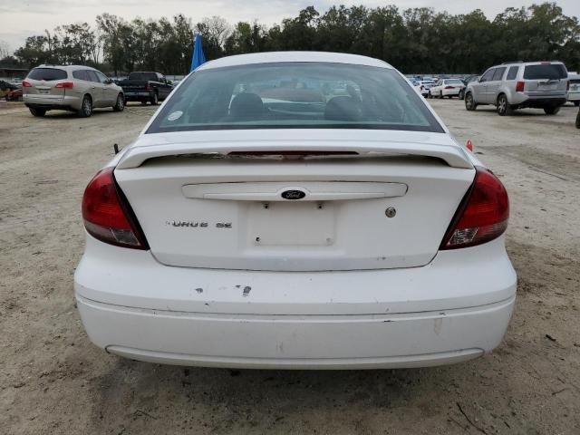 2005 Ford Taurus SE