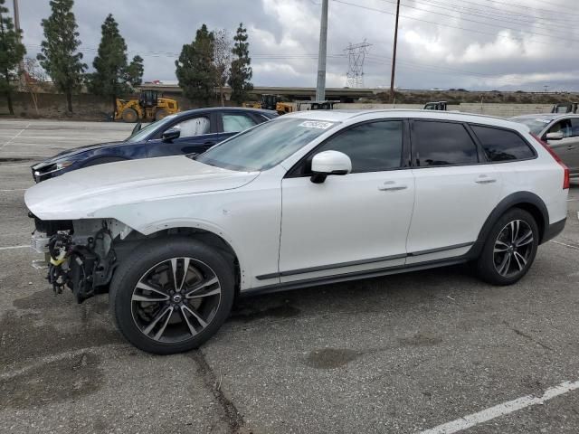 2018 Volvo V90 Cross Country T5 Momentum