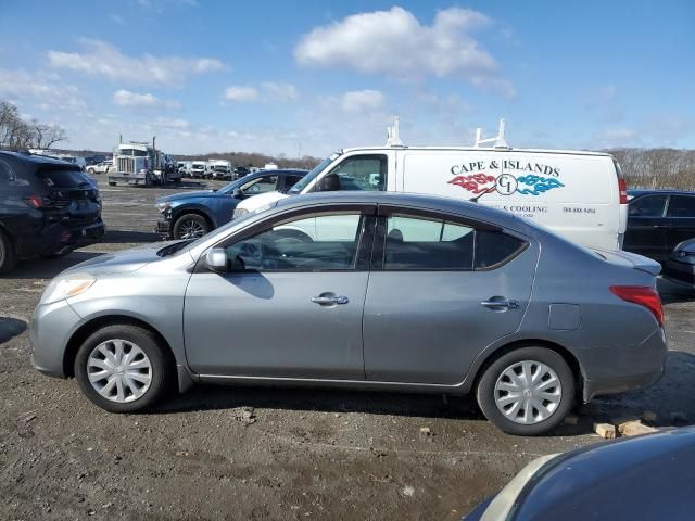 2014 Nissan Versa S