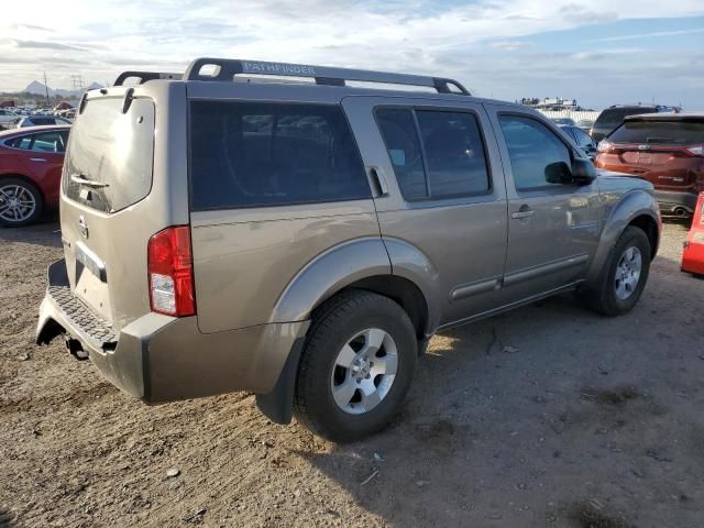 2007 Nissan Pathfinder LE