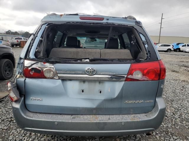 2006 Toyota Sienna XLE