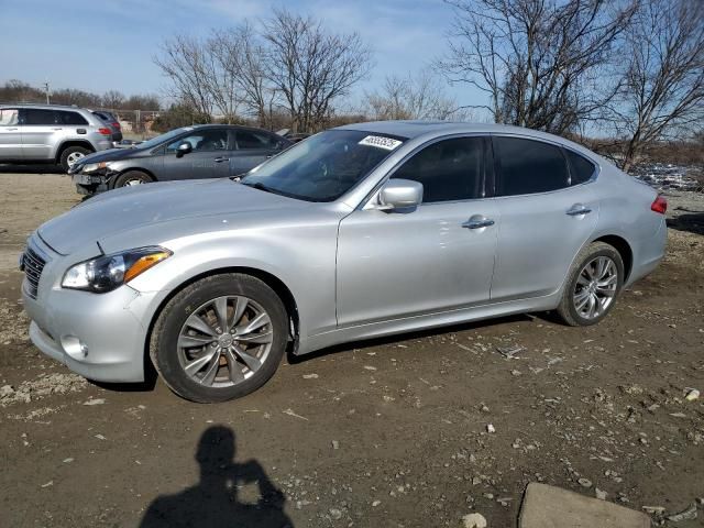 2013 Infiniti M37