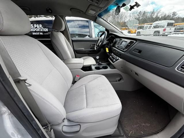 2018 KIA Sedona LX