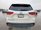 2017 Toyota Highlander LE