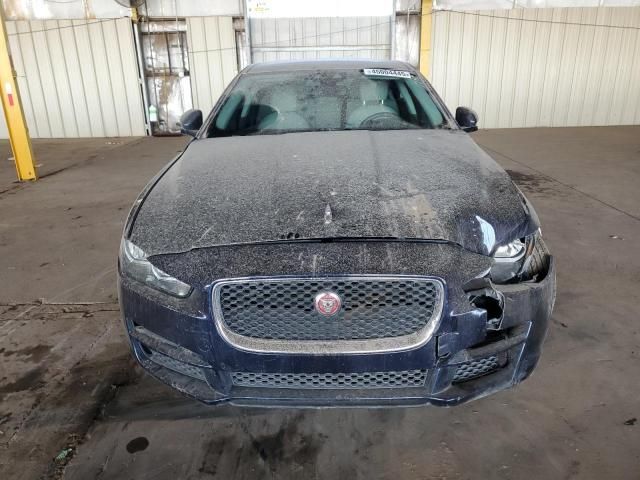 2017 Jaguar XE Prestige