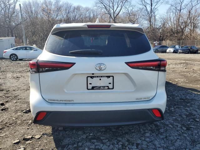 2021 Toyota Highlander XLE