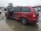 2014 Chrysler Town & Country S