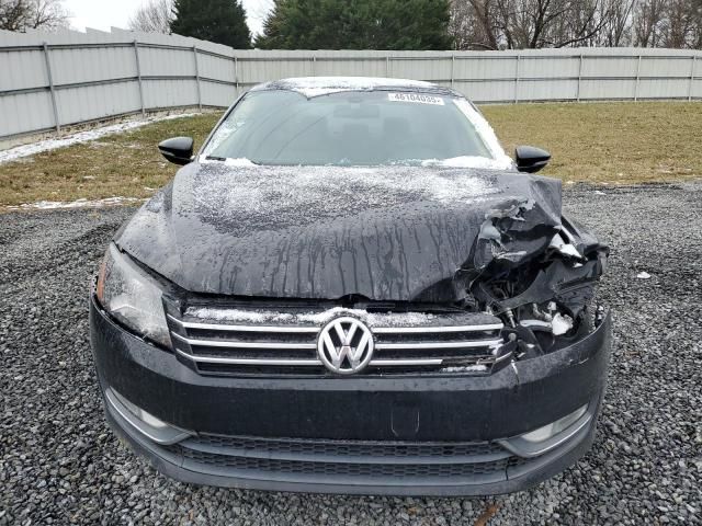 2012 Volkswagen Passat SE