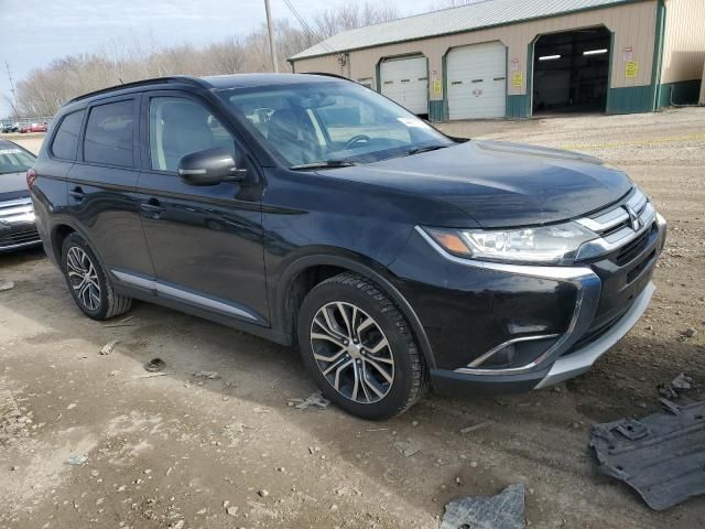 2016 Mitsubishi Outlander SE