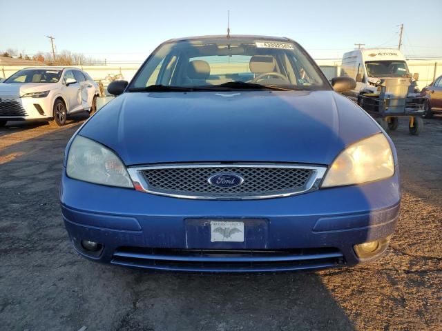 2005 Ford Focus ZX4