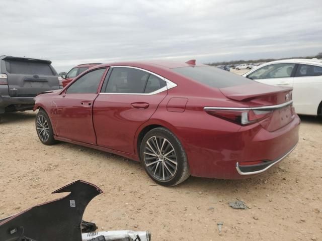 2023 Lexus ES 300H Base