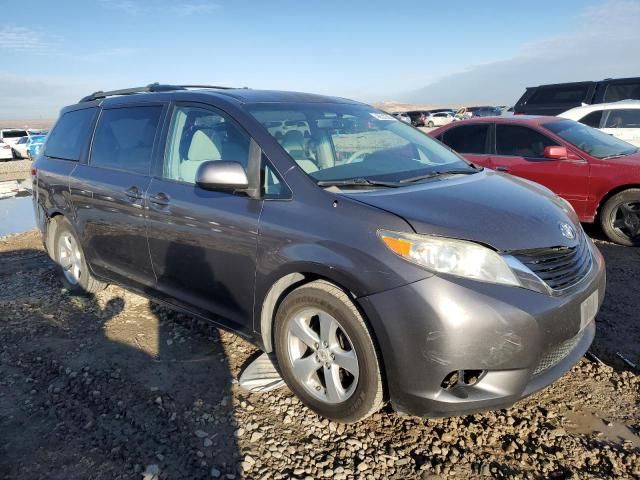 2012 Toyota Sienna LE