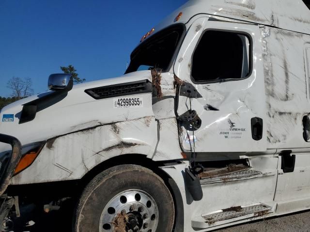 2023 Freightliner Cascadia 126