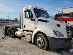 2023 Freightliner Cascadia Semi Truck en venta en West Mifflin, PA