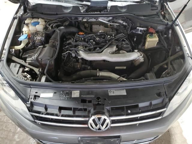 2011 Volkswagen Touareg V6 TDI