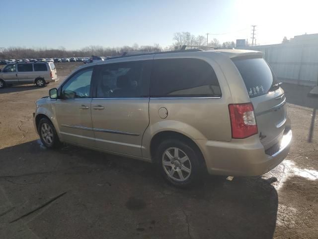 2012 Chrysler Town & Country Touring