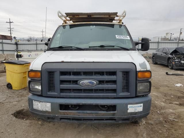 2013 Ford Econoline E350 Super Duty Van