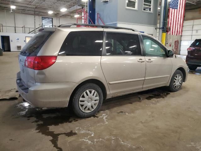 2006 Toyota Sienna CE