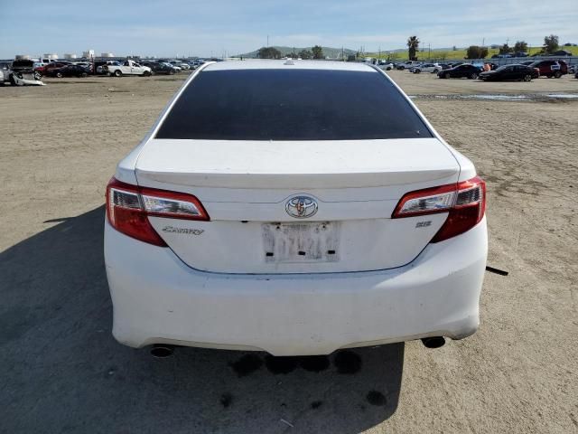 2014 Toyota Camry SE