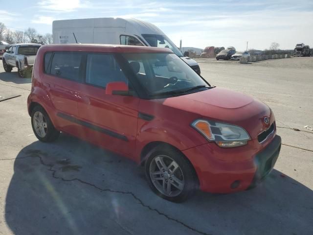 2010 KIA Soul +