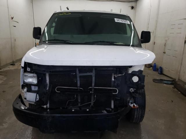 2014 Chevrolet Express G2500